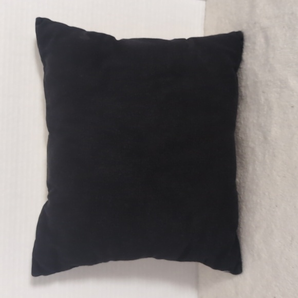 Angels Pillow 12x11 - Picture 2 of 3